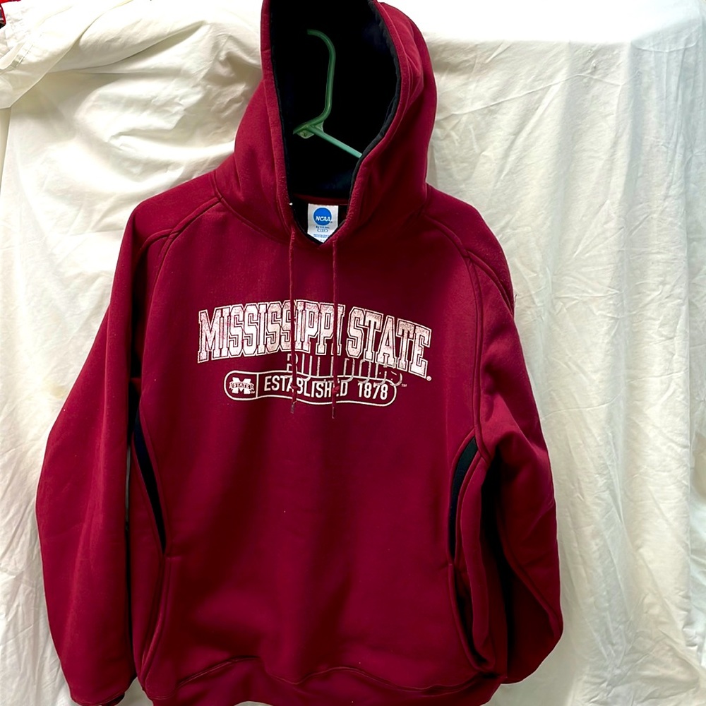 NCAA MSU Bulldogs fleece lined hooded sweatshirt men sz L